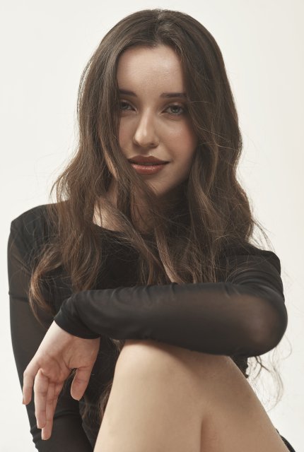Vertical Image 1